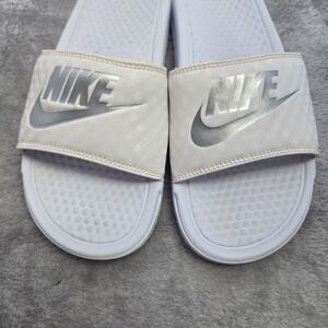 Nike Benassi JDI Slides White Metallic Silver Womens Sandals 343881-102 size 7